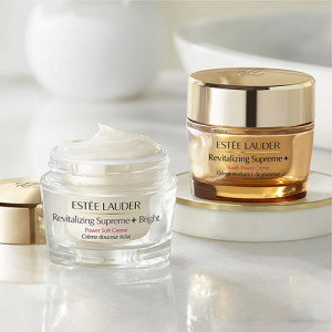 Revitalizing Supreme + Bright 2.0 - Sanfte Leuchtkraftcreme